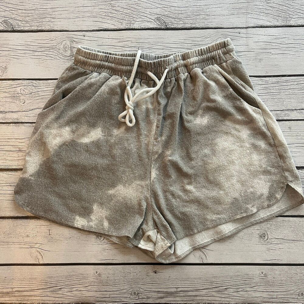 Super Cute sz:m Grey Tie Dye Shorts
